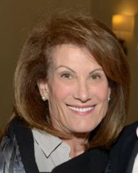 Louise Snyder Headshot