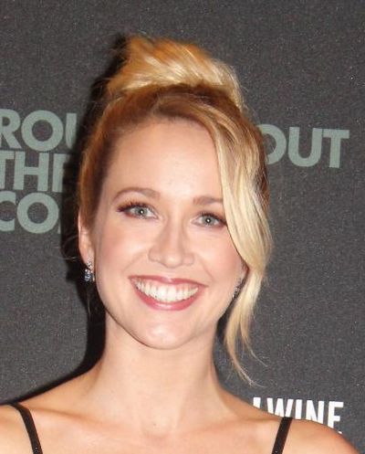 Anna Camp Headshot