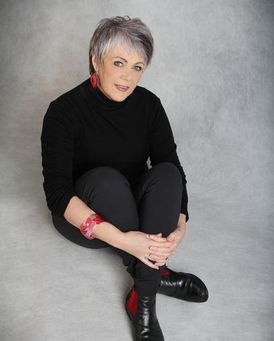 Monica Moore Headshot