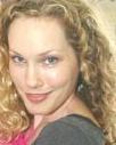 Kelli Sawyer Headshot