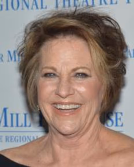 Lorna Luft Headshot