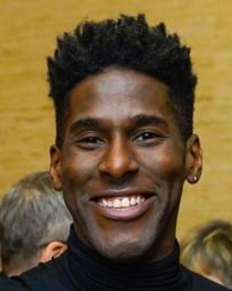 Lloyd Knight Headshot