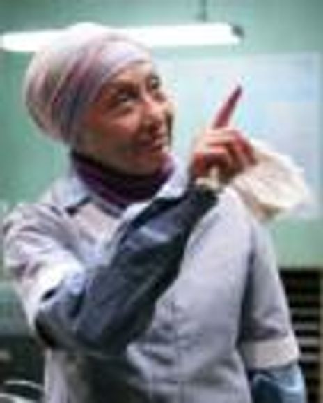 Ching Valdez-Aran Headshot