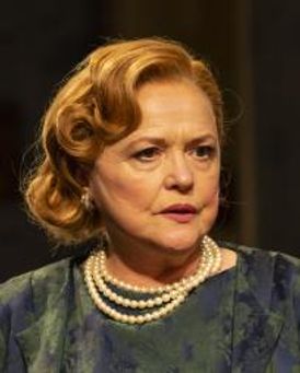 Charlotte Booker Headshot