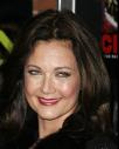 Lynda Carter Headshot
