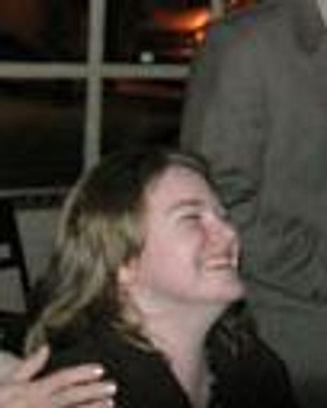 Emily De Hope Headshot