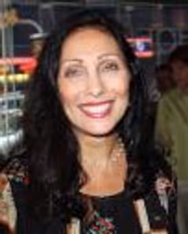 Natalie Mosco Headshot