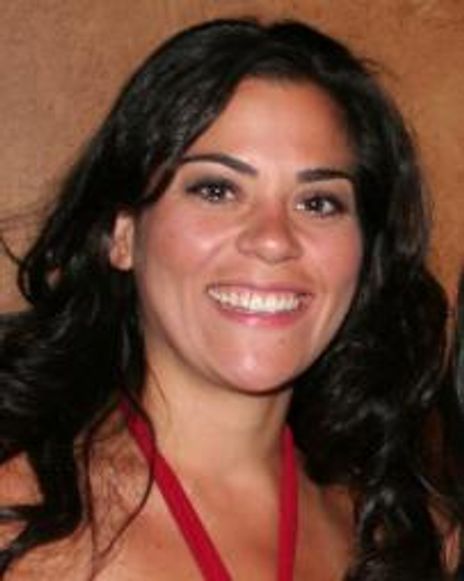 Cathryn Basile Headshot