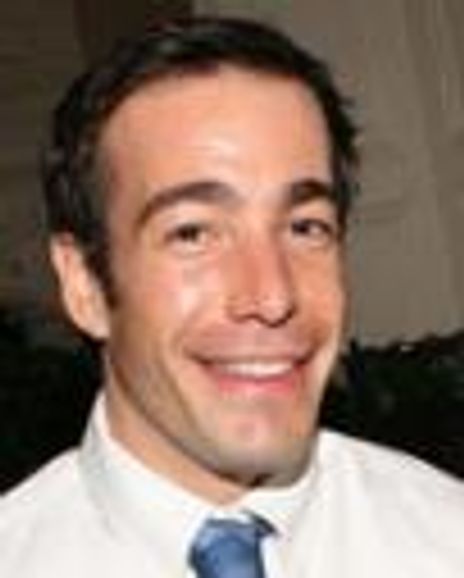 Harry Kraeter Headshot