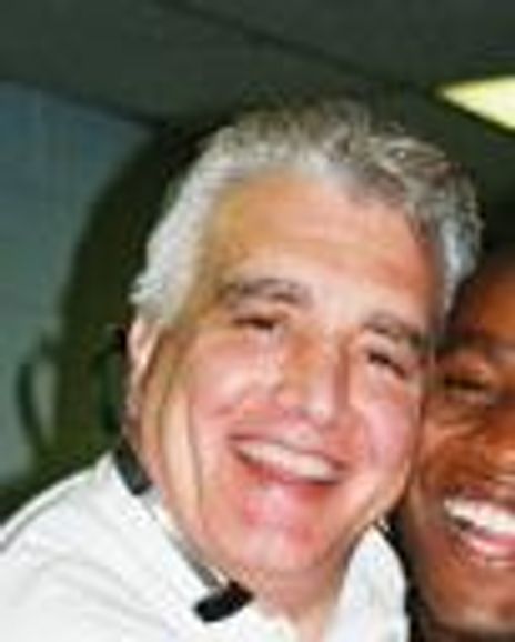 Lucas Corrubia Headshot