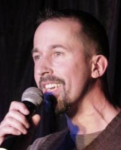 Nathan Taylor Headshot