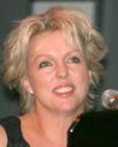 Heather Sullivan Headshot