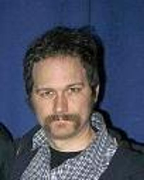 Erik Kensen Headshot