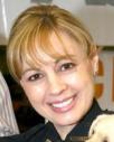 Annemarie Lucas Headshot