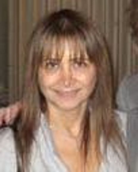 Linda Langer-Blume Headshot