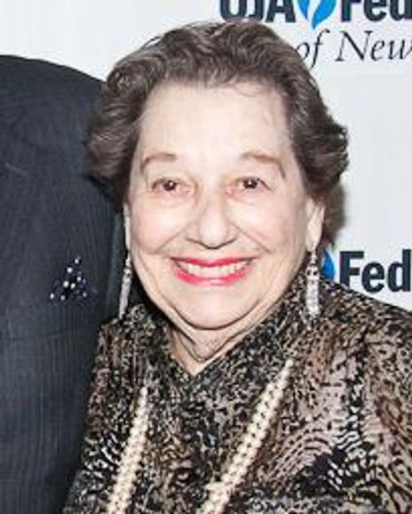 Betty Jacobs Headshot