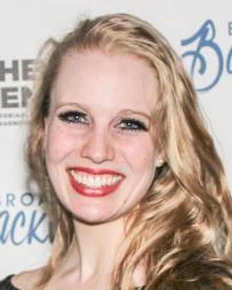 Mallory Davis Headshot