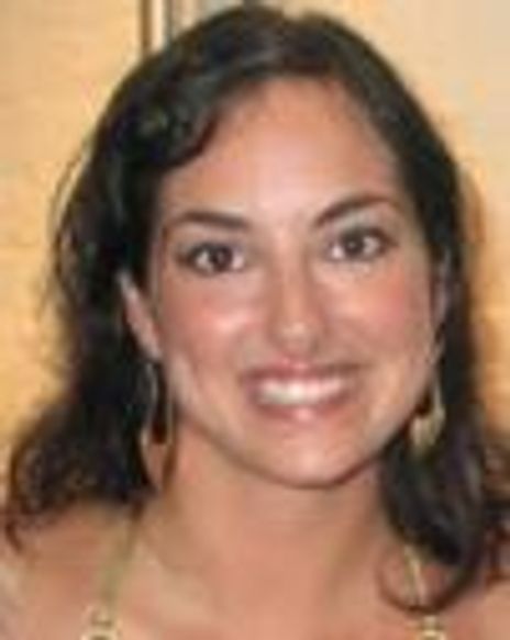 Sarah Sakaan Headshot