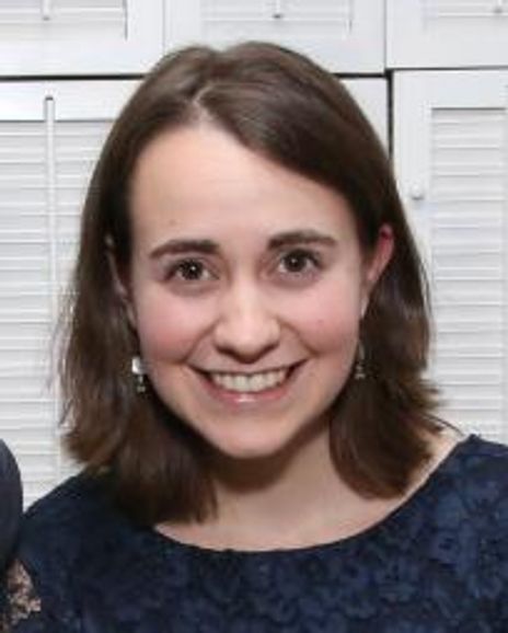 Madeline Smith Headshot