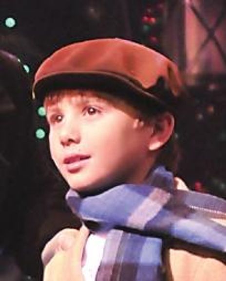 Anna Miller Headshot