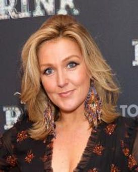 Mazz Murray Headshot