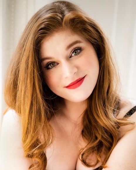 Jocelyn Hansen Headshot