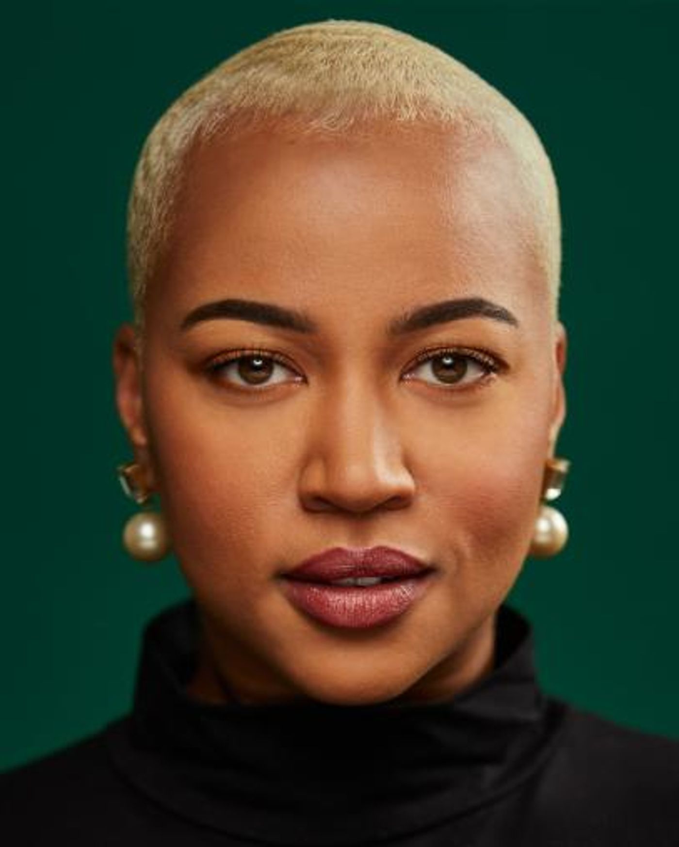 Meet the Cast of SUNSET BOULEVARD, Now in Previews on Broadway  Image