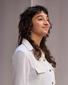 Sara Hazemi Headshot