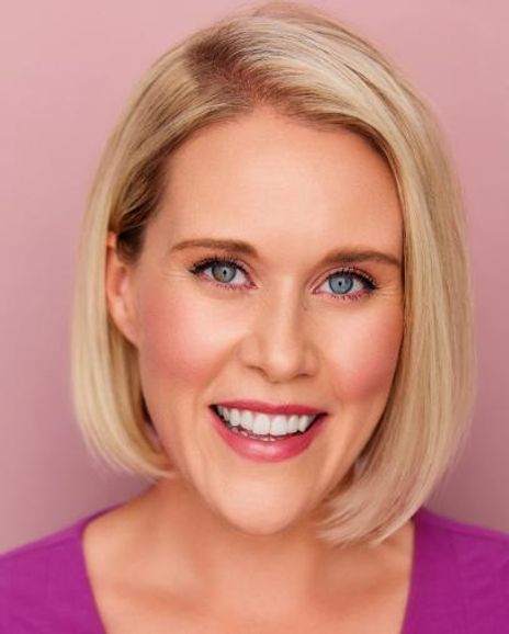 Corinne Broadbent Headshot