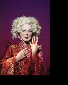 Susie Blake Headshot