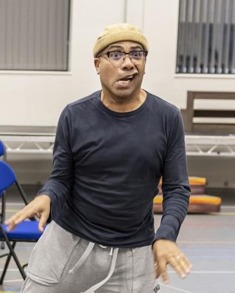 Dale Superville Headshot