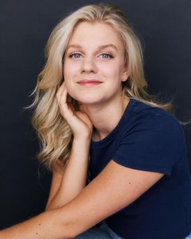 Ella Olesen Headshot