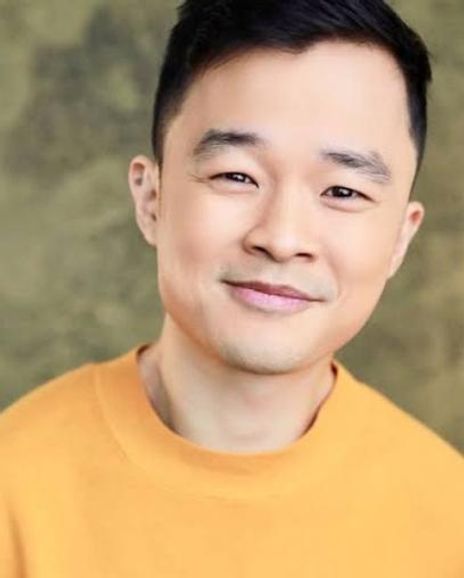 Aaron Teoh Headshot