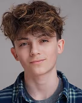 Sam Duncan Headshot