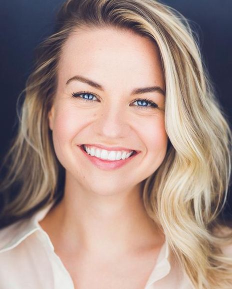 Valerie Ryan Miller Headshot
