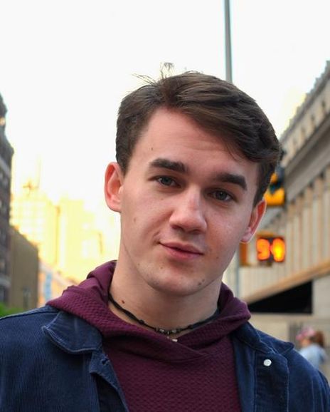 Carson Zoch Headshot