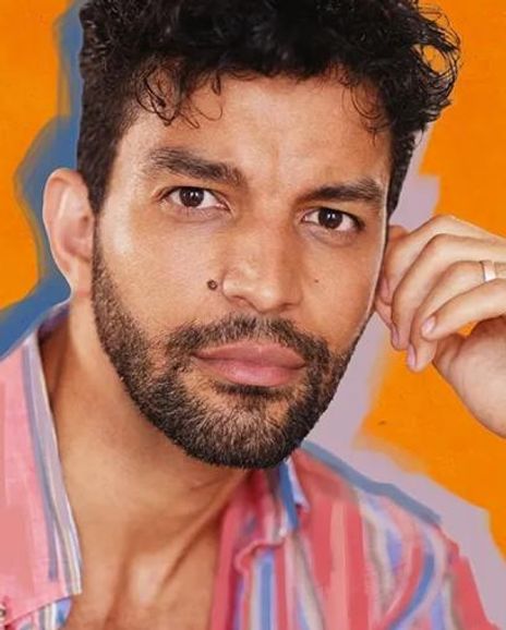 Carlos E. Gonzalez Headshot