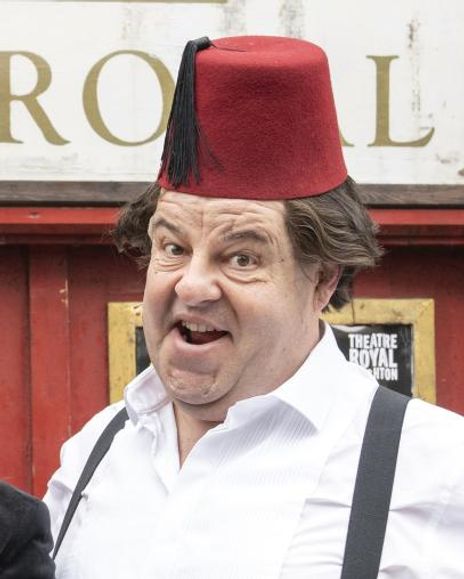 Bob Monkhouse Headshot