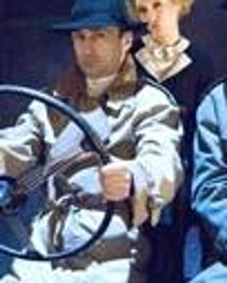 Simon Gregor Headshot