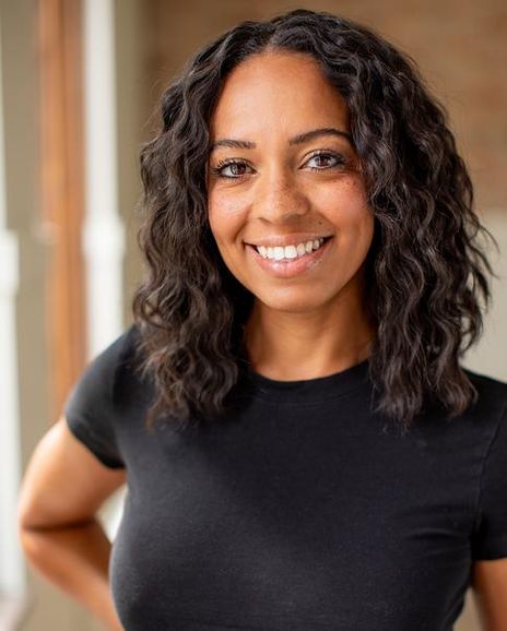 Sabrina Dahlgren Headshot