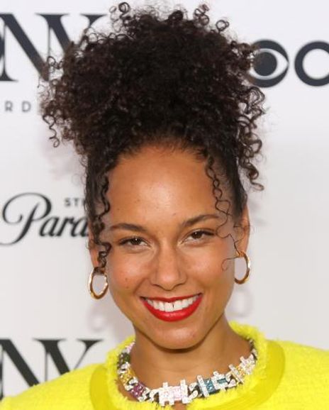 Alicia Keys Headshot