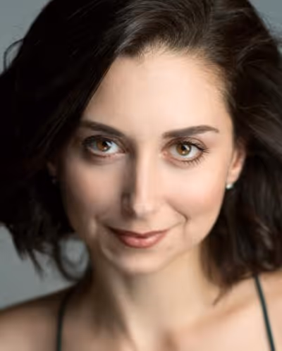 Courtney Arango Headshot