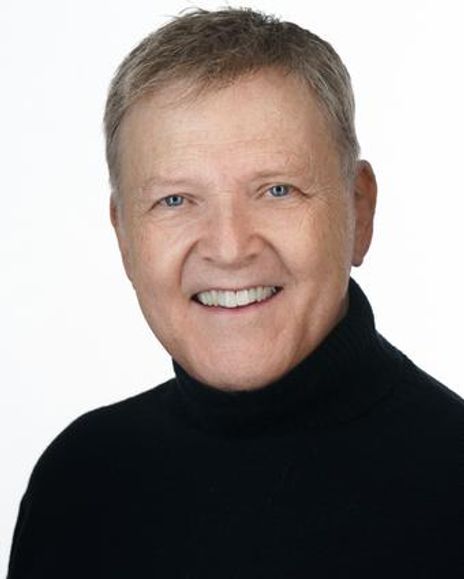 Phillip Huber Headshot