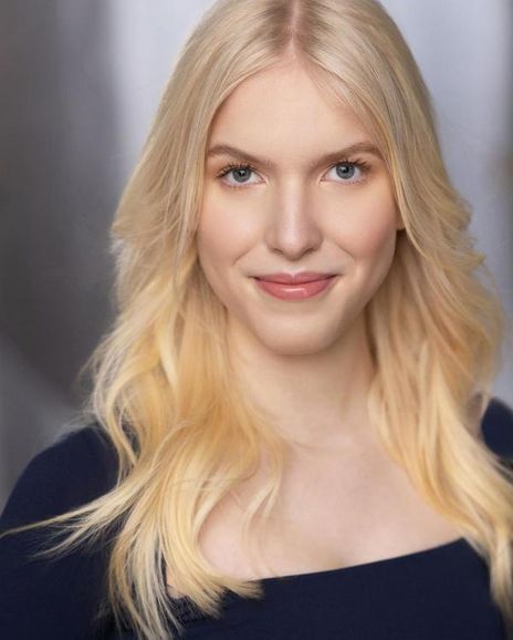 Jillian Depke Headshot