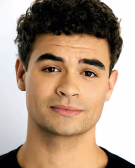 Daniel Croix Henderson Headshot