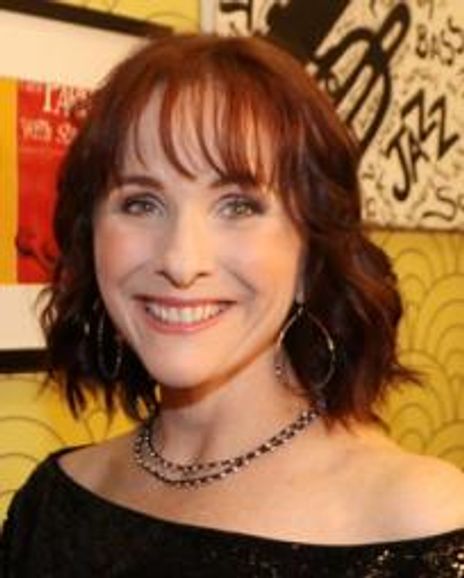 Anne Runolfsson Headshot