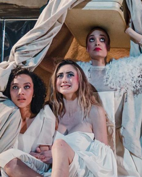 Stella Everett Headshot