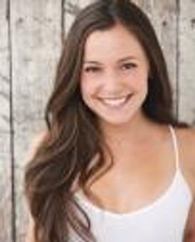 Julie Craig Headshot