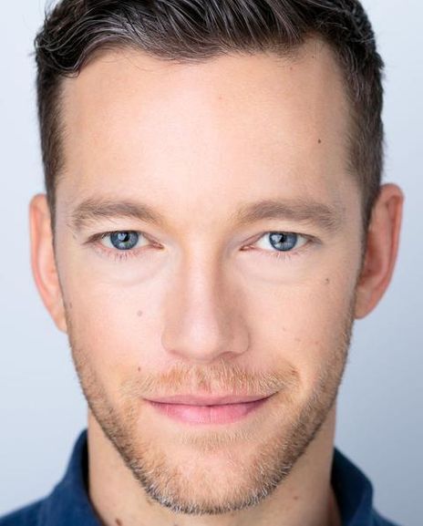 Jonothon Lyons Headshot