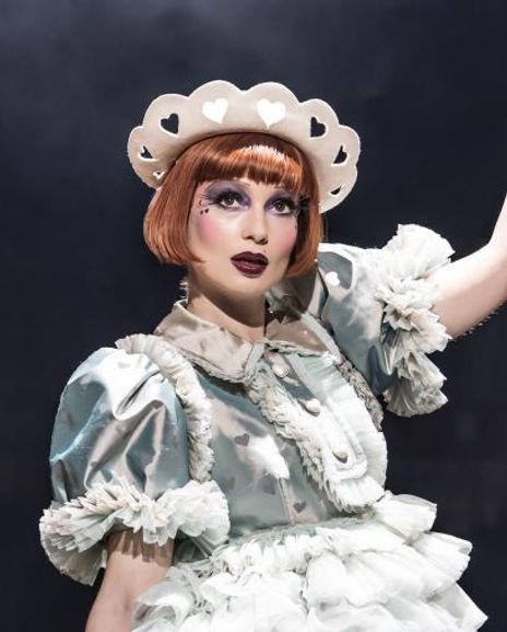 Hannah Dodd Headshot